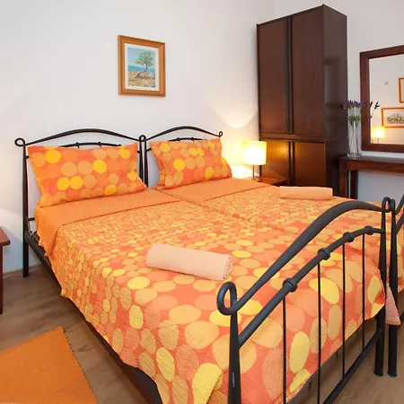 Apartment Zdrav Split
